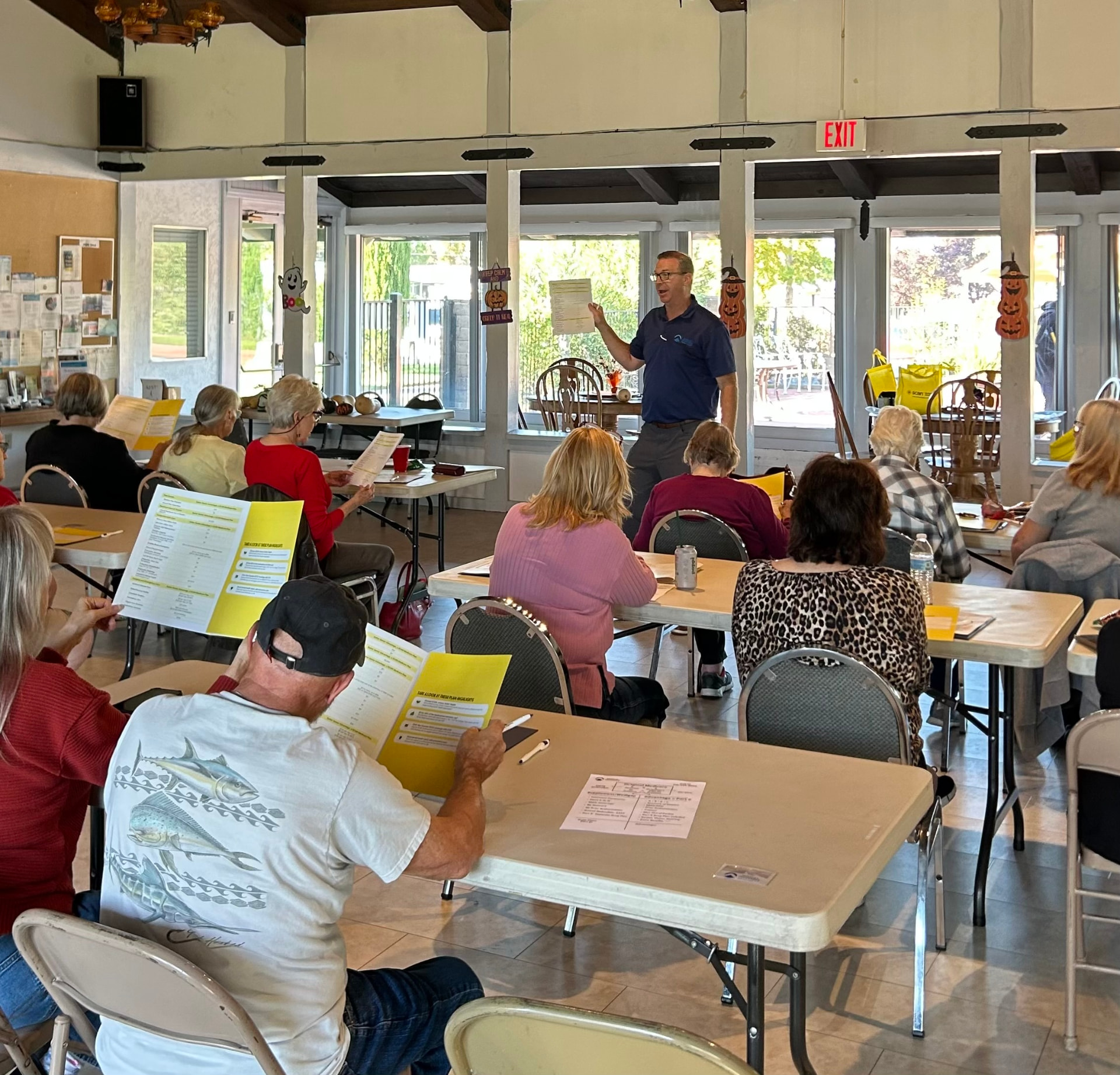 A Medicare 101 seminar in session
